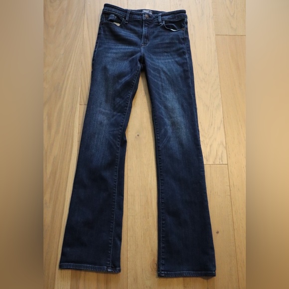 Abercrombie & Fitch Mid Rise Boot Jeans Dark Wash - Picture 1 of 6